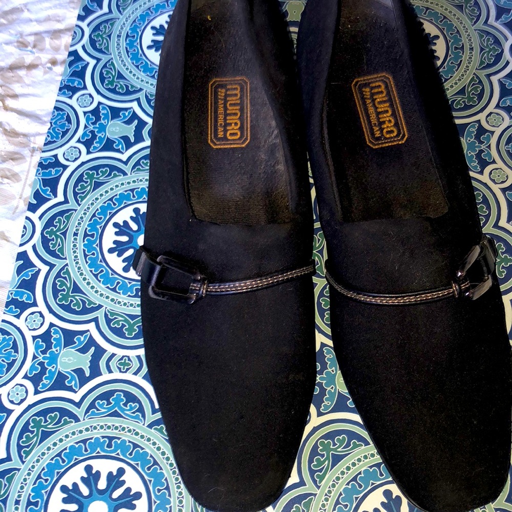 Munro shoe